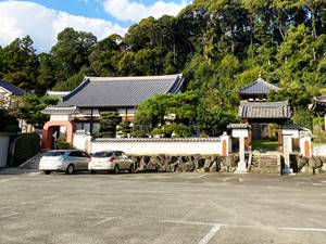 萬松院入口
