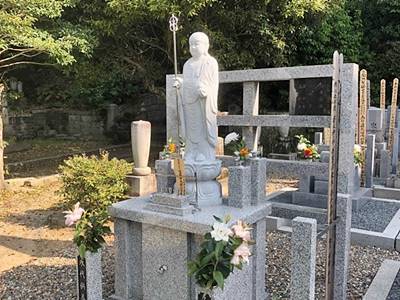 宇治市宝善院の納骨堂
