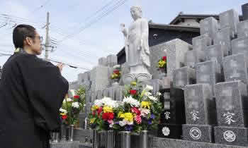和歌山市延壽院の永代供養墓