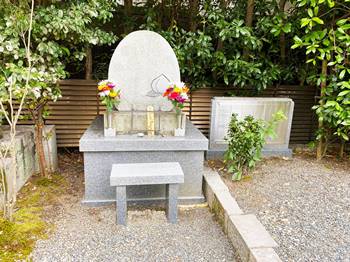 閑臥庵の永代供養墓