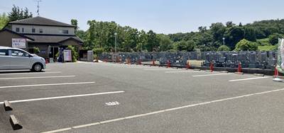 京阪奈墓地公園の駐車場