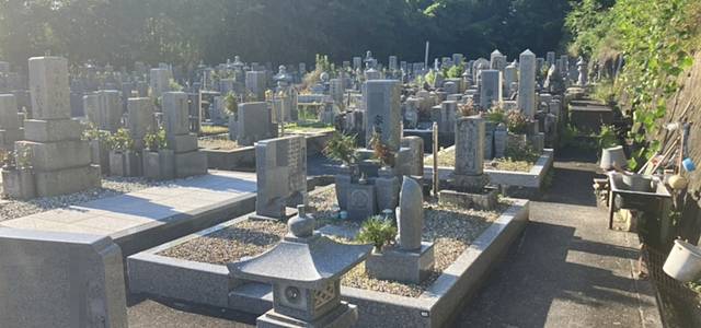 紀の川市営小阪墓地