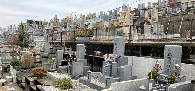 神戸市垂水区の乙木墓地