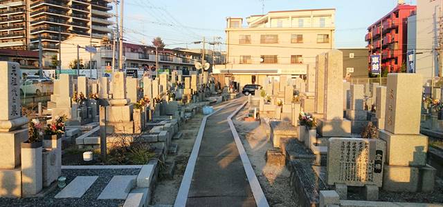 坪井共同墓地