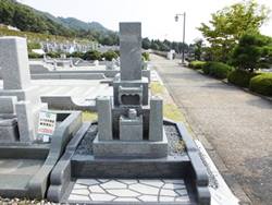 和型墓石