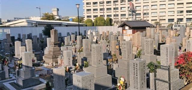 守口市の八雲共同墓地